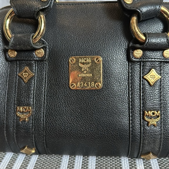 {VGUC} MCM small hand bag (small) - Picture 5 of 12